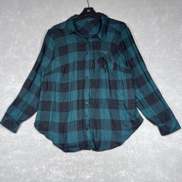 Torrid Shirt Womens 2X Green Black Plaid Relaxed Fit Brushed Rayon Button Up - Picture 1 of 11
